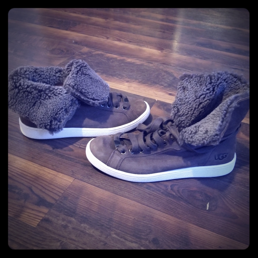 Ugg womens never worn